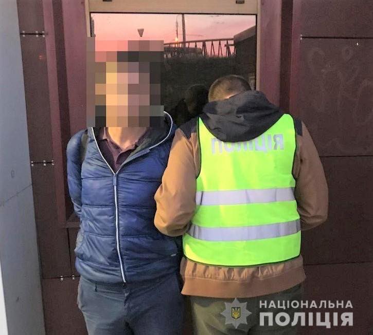 У столиці оперативники затримали раніше судимого чоловіка за крадіжку