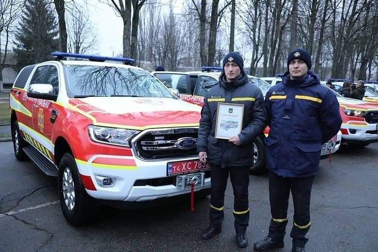 Рятувальники Рівненщини отримали новий позашляховик