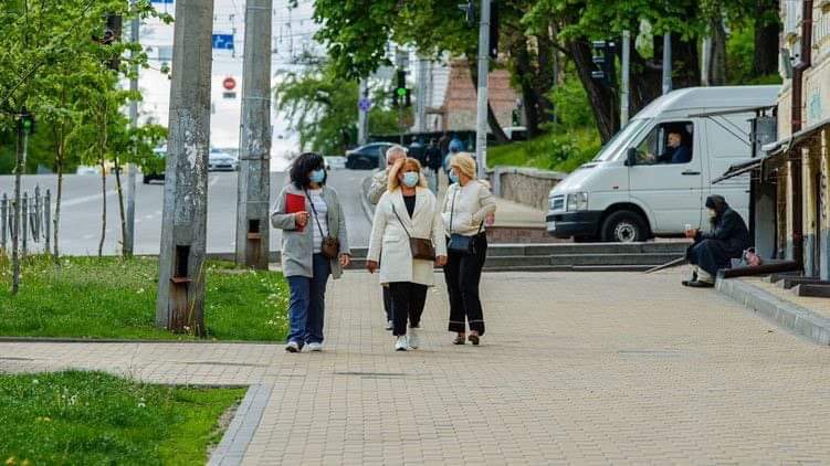 В Черновцах смягчают карантин, несмотря на большое количество зараженных