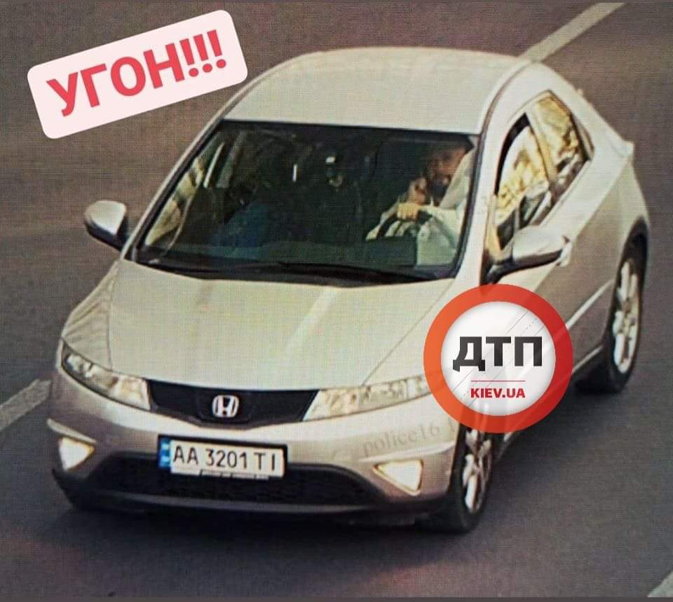 В Киеве на улице Регенераторной угнали автомобиль Honda civic 2006 гос.номер АА3201ТI